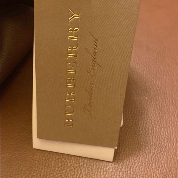 Burberry bag - Picture 3 of 5